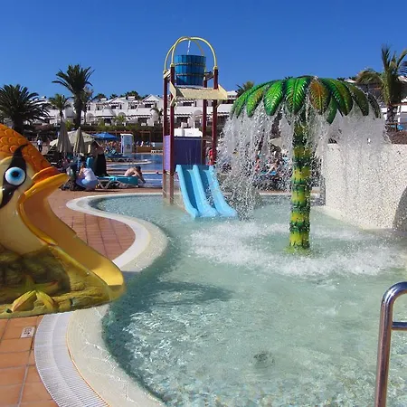Playa Flamingo A Апартаменты *