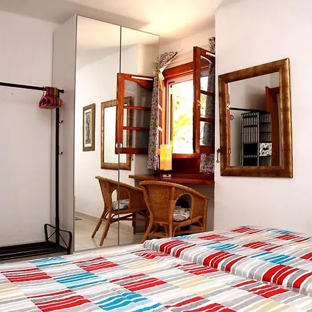 Апартаменты Playa Flamingo A